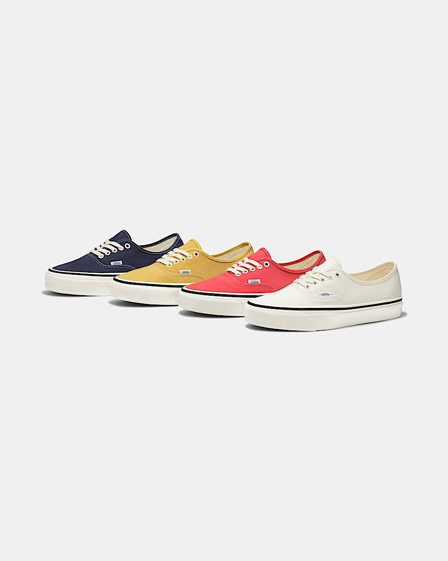 Premium Authentic Shoe in Marshmallow White | Vans