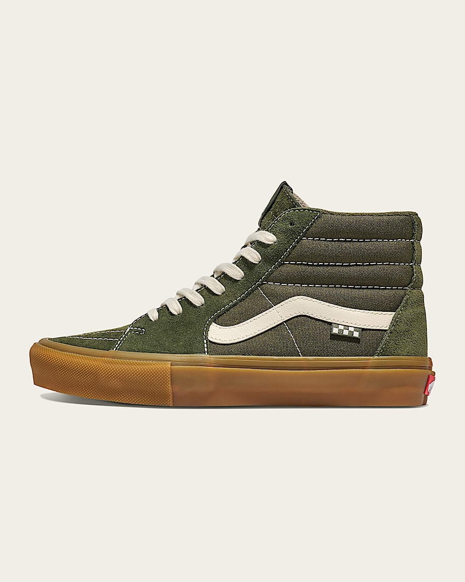 Skate Sk8-Hi Shoe in Grape Leaf Green / Gum | Vans