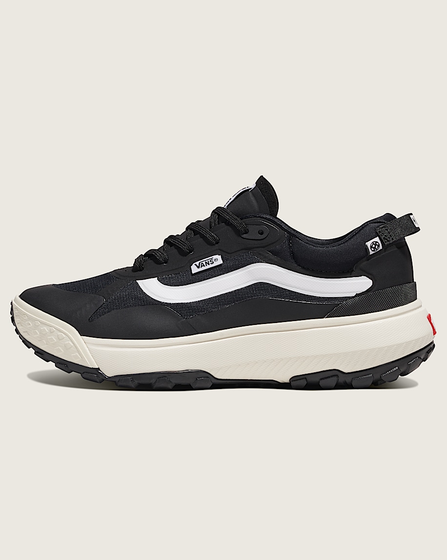 Crosspath Shoe