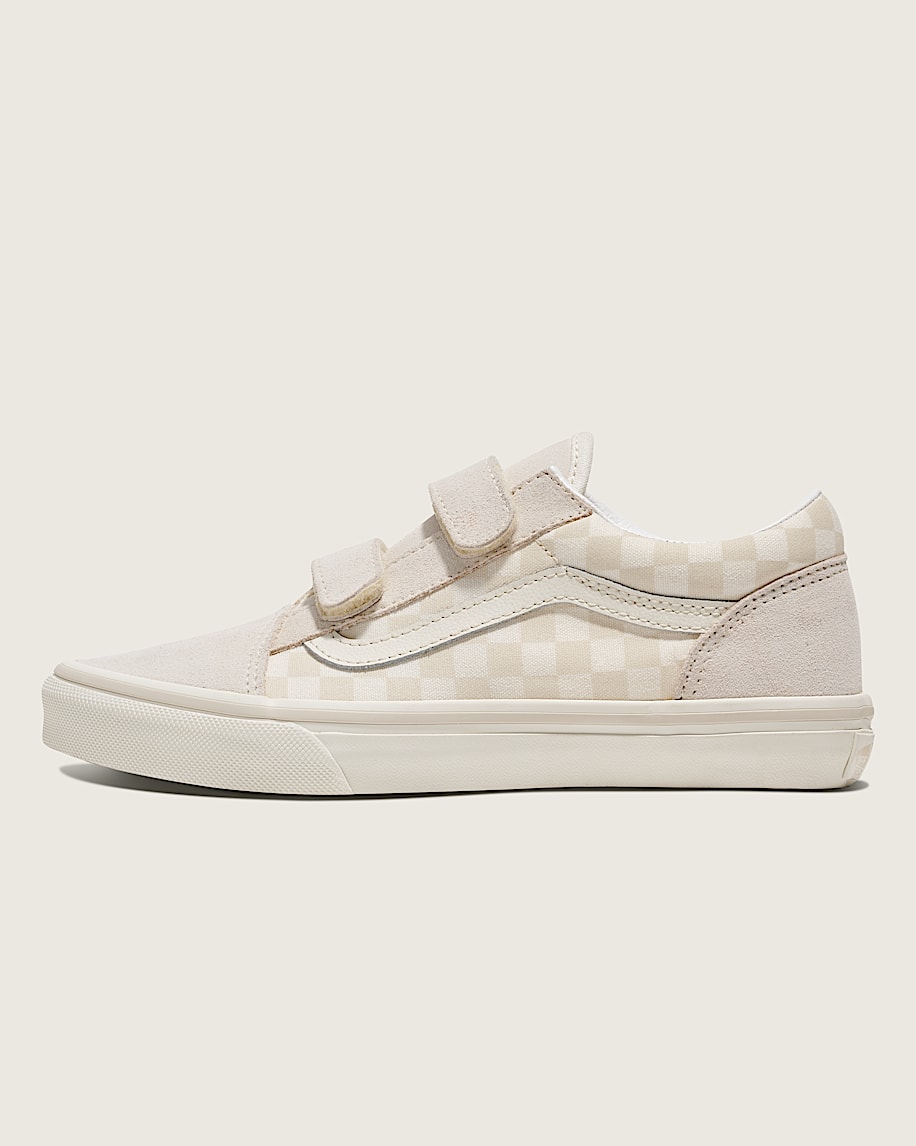 Big Kids Old Skool V Checkerboard Shoe in Beige | Vans