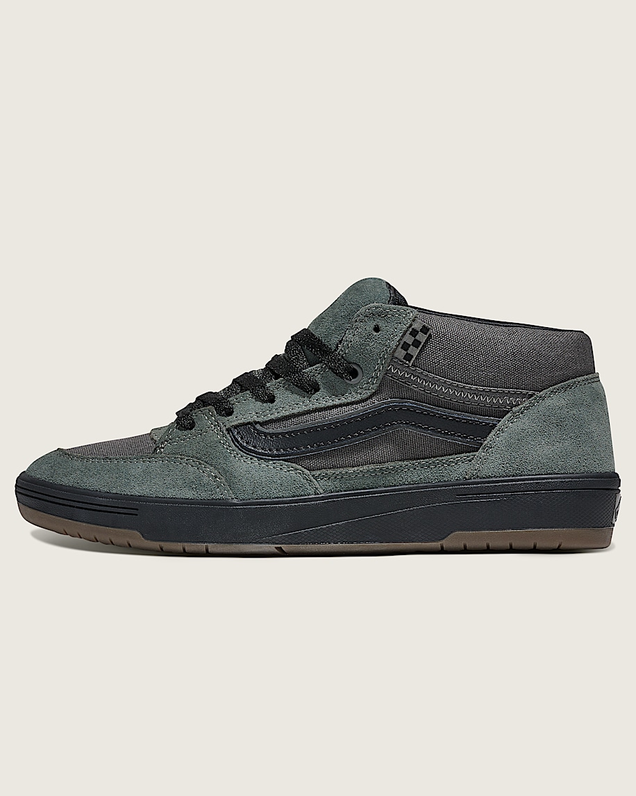 Skate Zahba Mid Shoe in Charcoal Grey / Black | Vans Skate Zahba Mid Shoe in Charcoal Grey / Black | Vans
