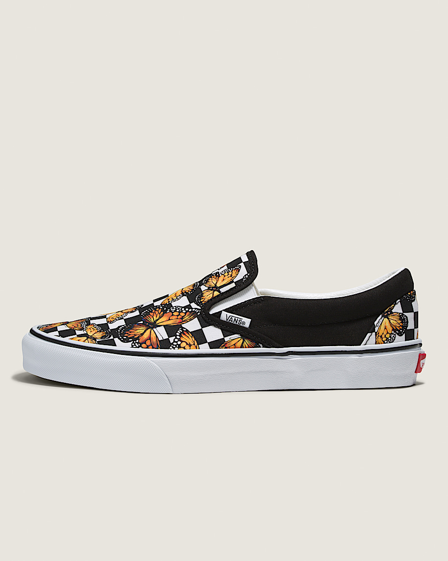 Used) Classic black and white checkerboard slip on vans. US