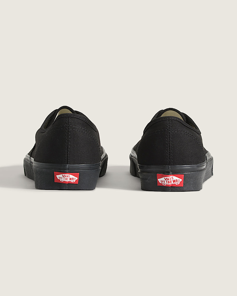 Skate Chukka Low Shoe - 4
