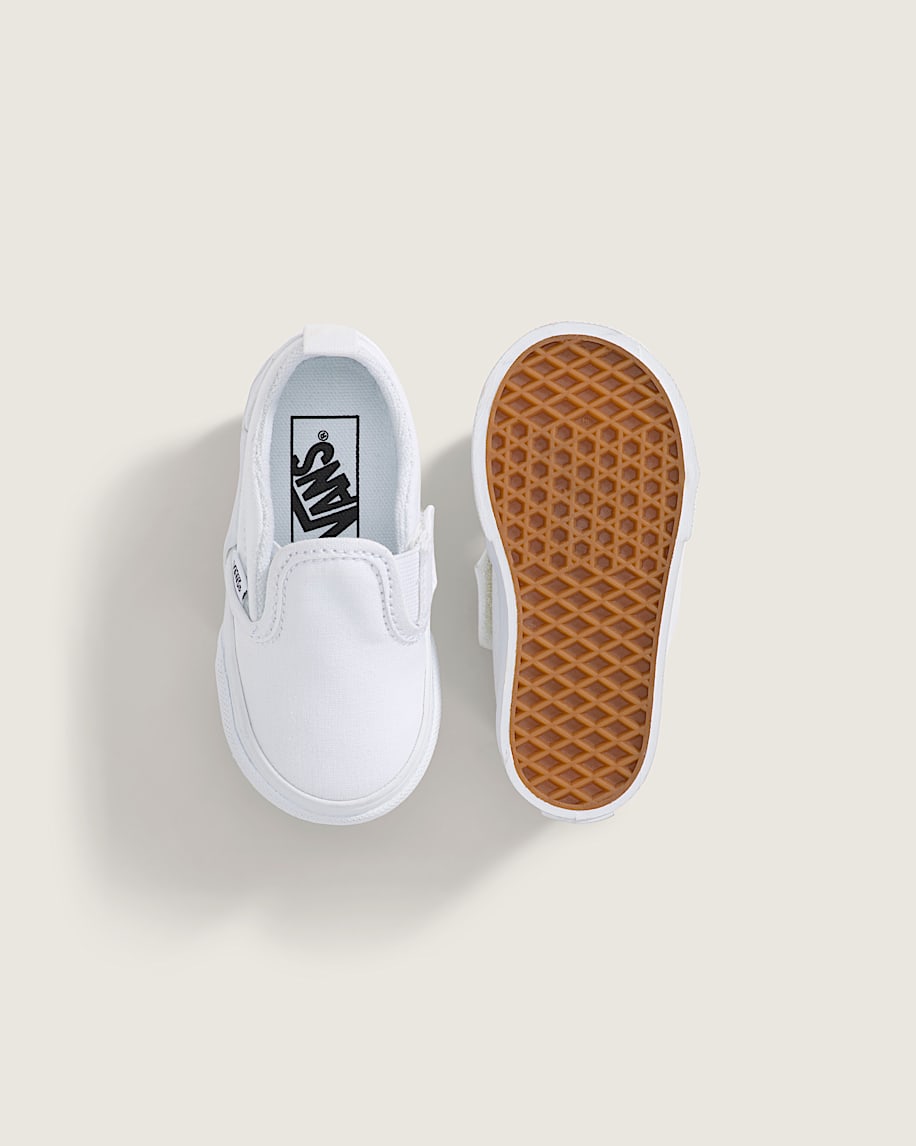 Toddler Slip-On V Shoe - 3