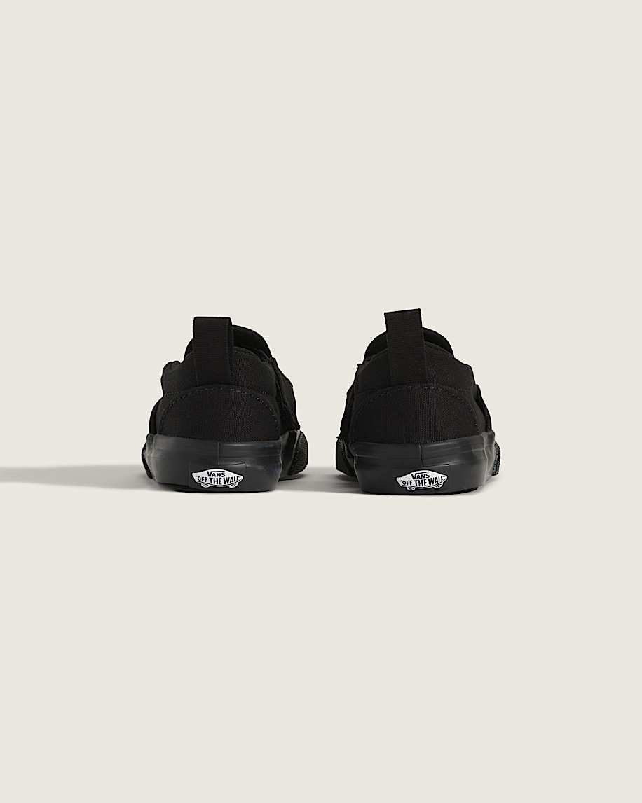 Toddler Slip-On V Shoe - 4