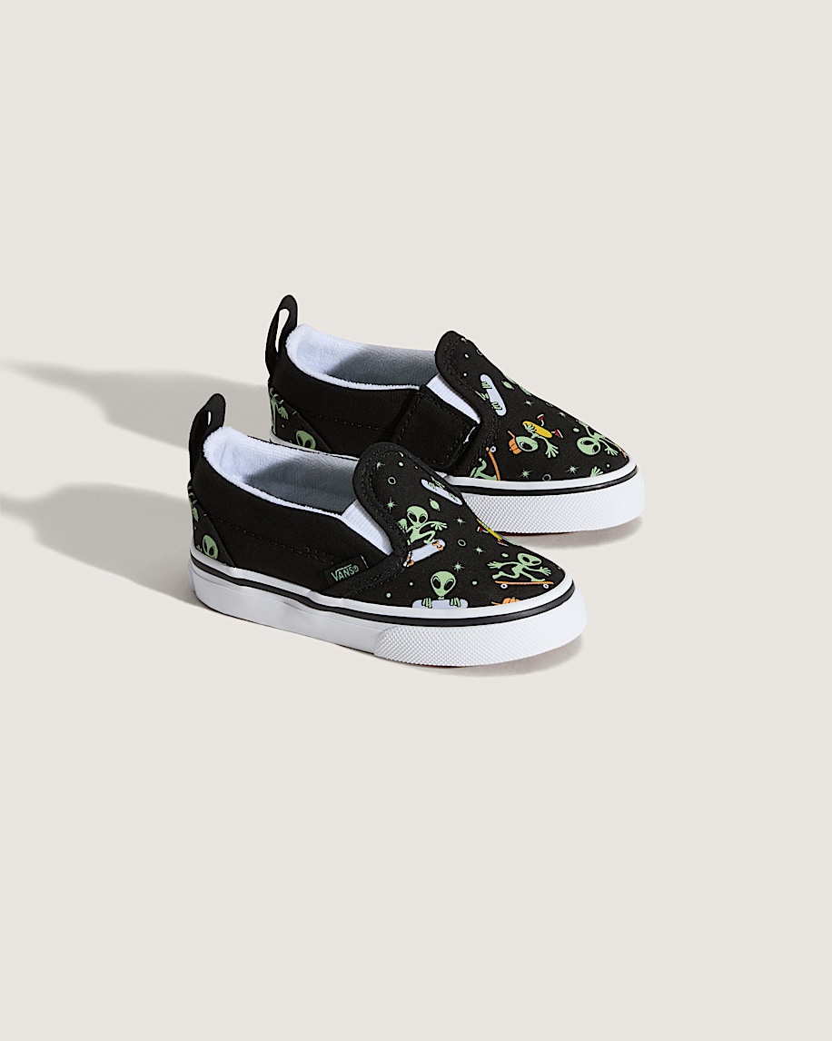 Toddler Classic Slip-On V Shoe - 2