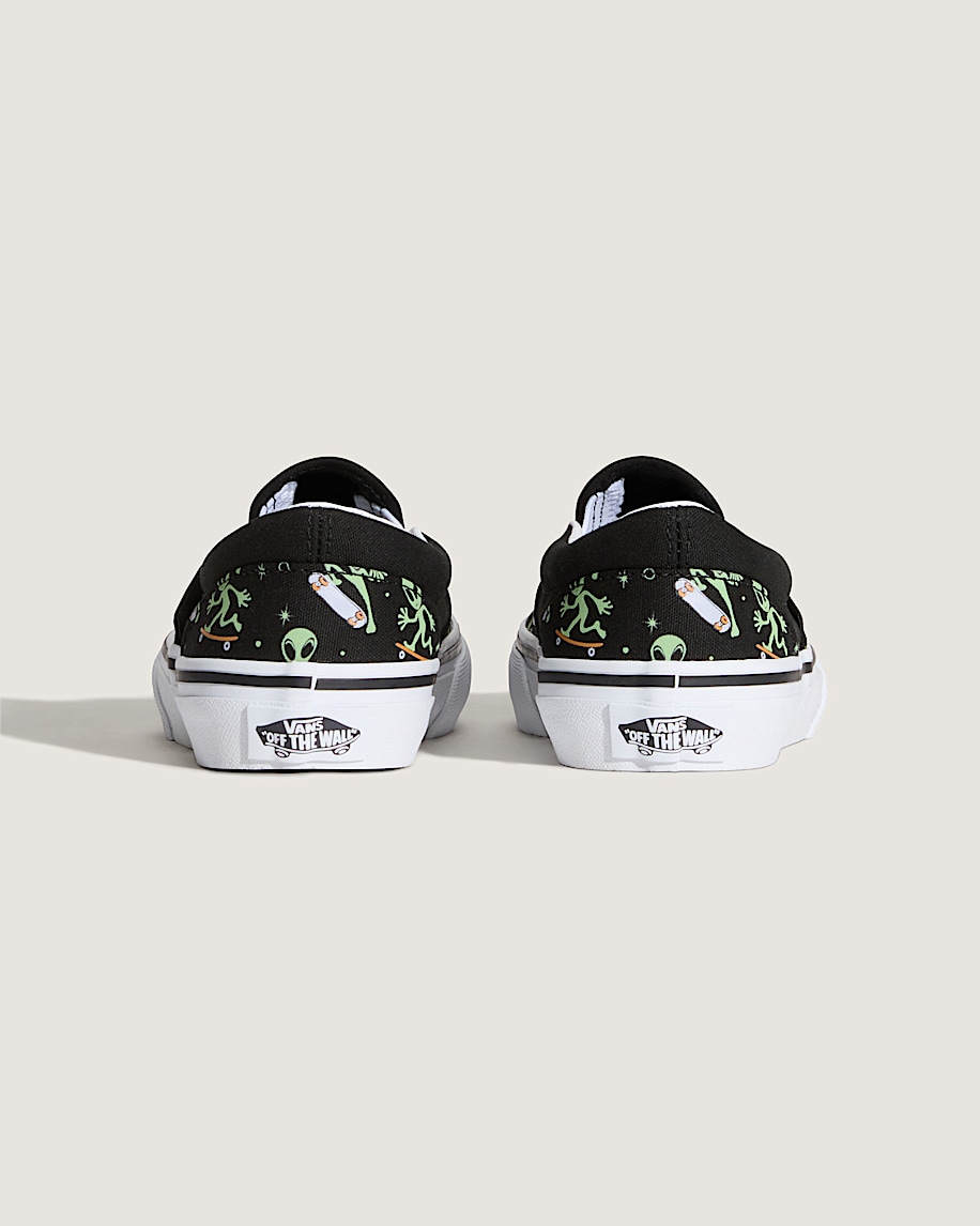 Little Kids Classic Slip-On Shoe - 4