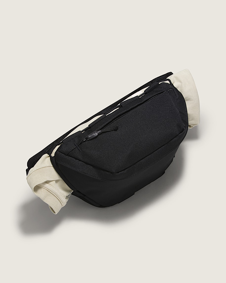 Trek-Rec Sling Bag in Black | Vans