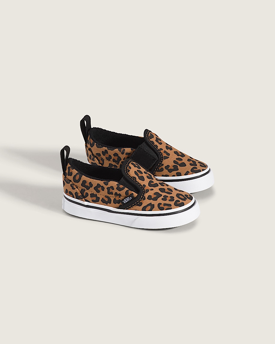 Toddler Classic Slip-On V Shoe - 2