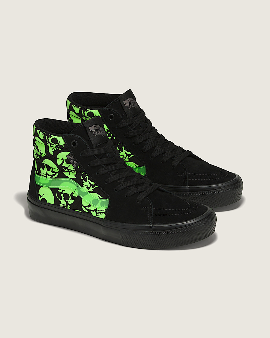 Skate Sk8-Hi Skulls Shoe in Black / Green | Vans