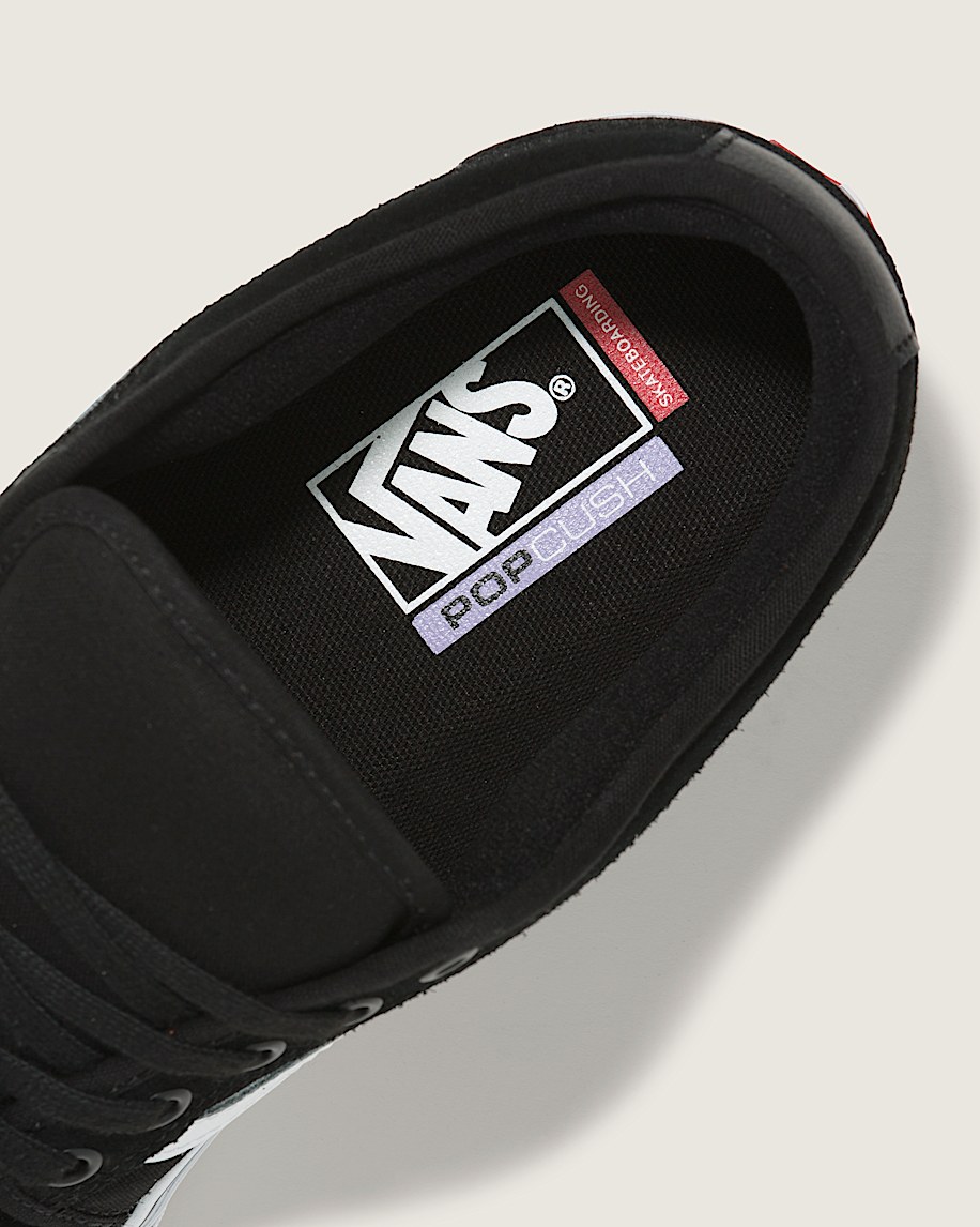 Skate Chukka Low Sidestripe Shoe - 5