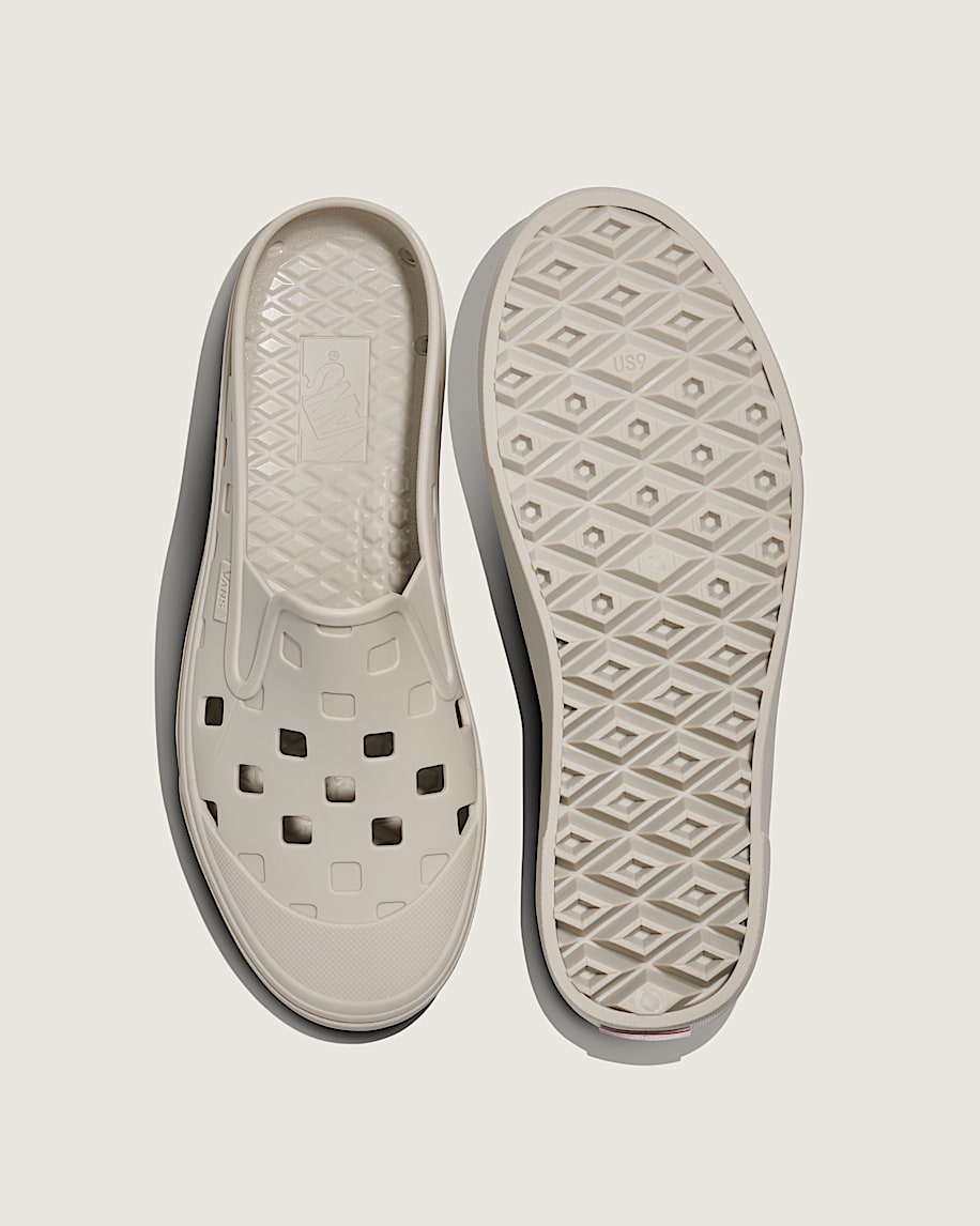 Slip-On Mule TRK Shoe in Silver Lining Beige | Vans