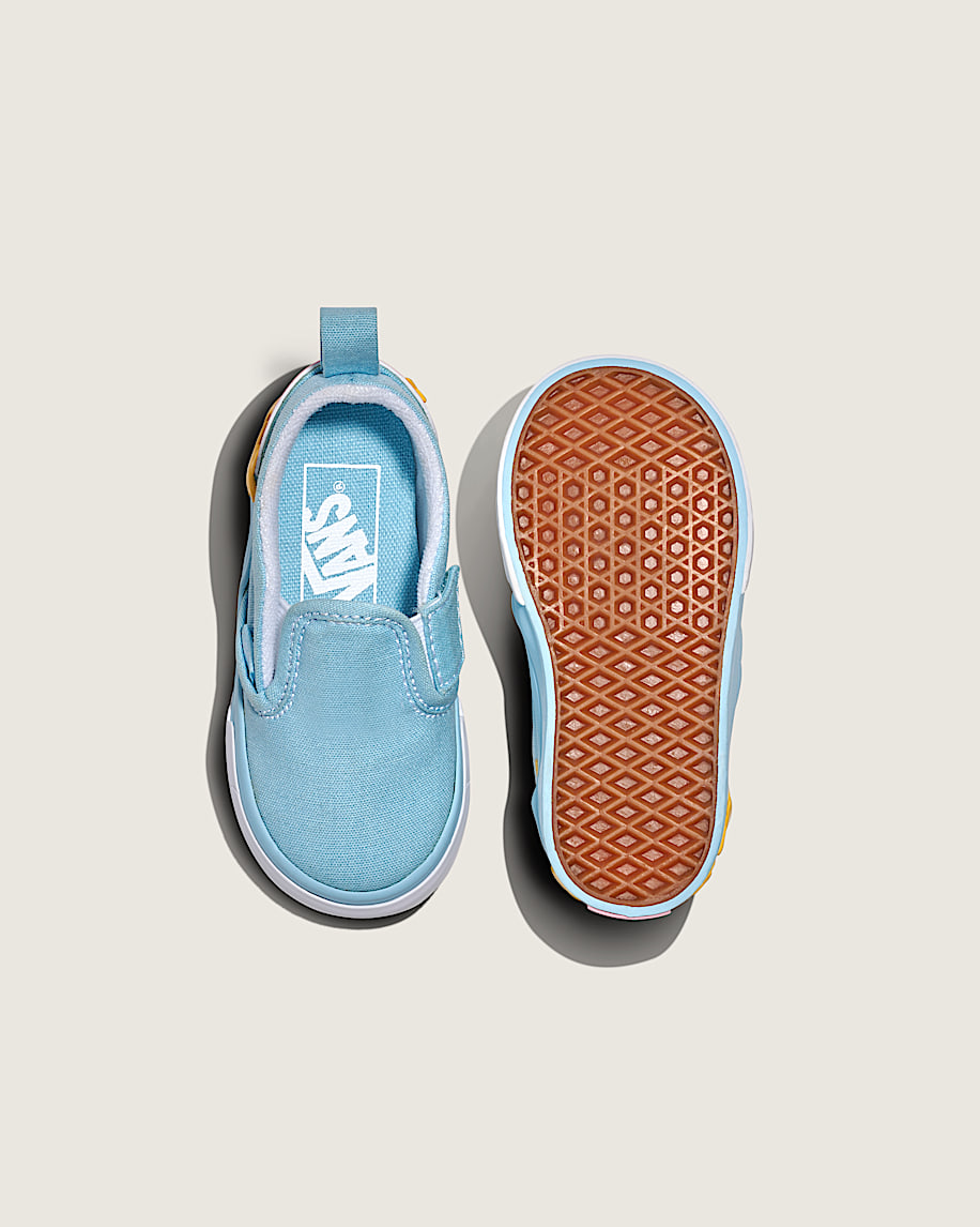 Toddler Classic Slip-On V Shoe - 3