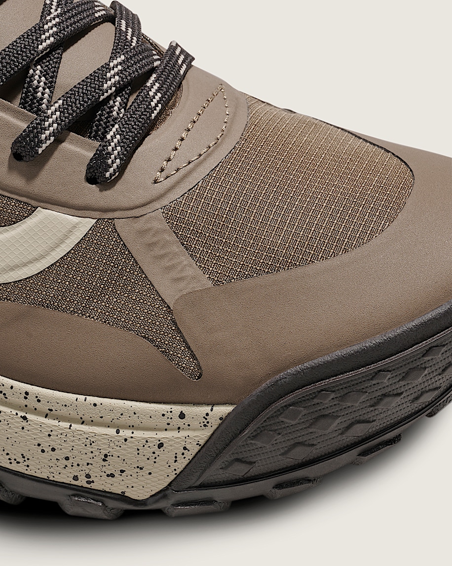 Crosspath Shoe - 6