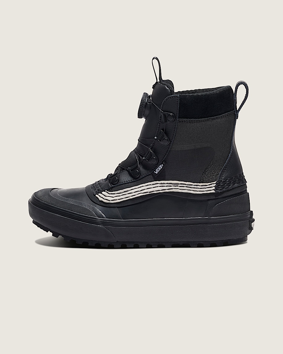 Standard Mid Boa Waterproof Boot in Black | Vans