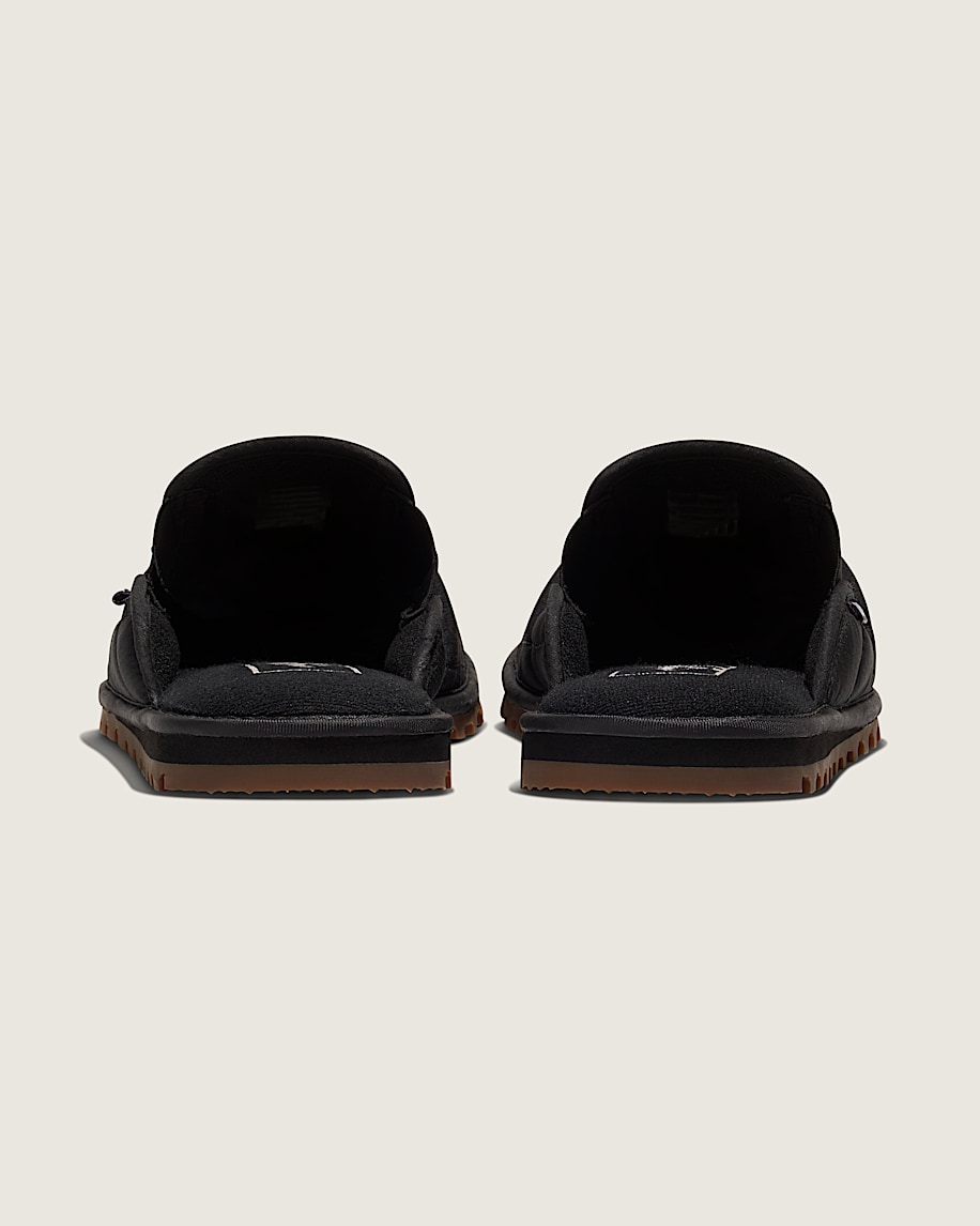 Quilted Mountain Mule Shoe in Black | Vans