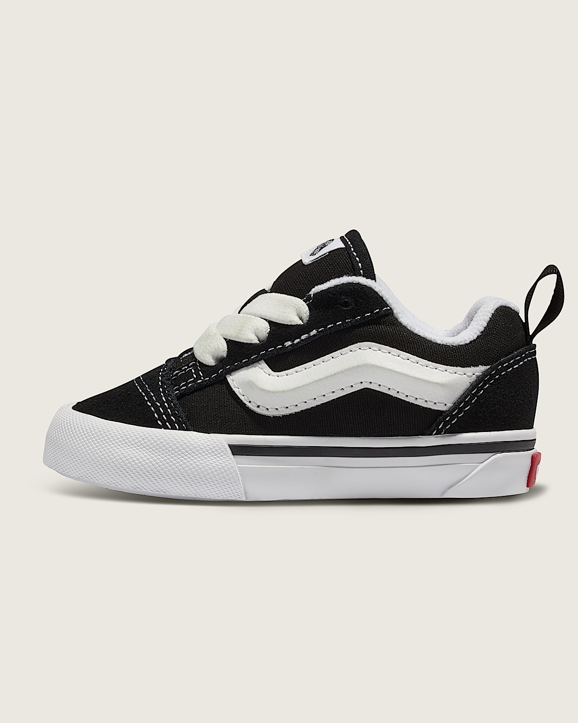 Little Kids UltraRange V Shoe in Black / White | Vans