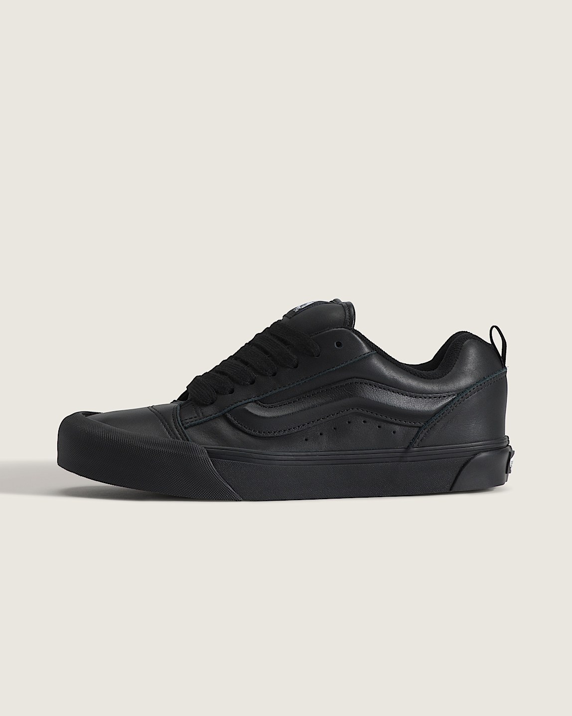 Lowland 2.0 Shoe in Black / Port Red | Vans