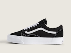 Black/White