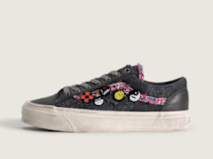 Souvenir Faded Black