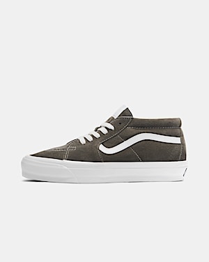 Black vans mid tops top