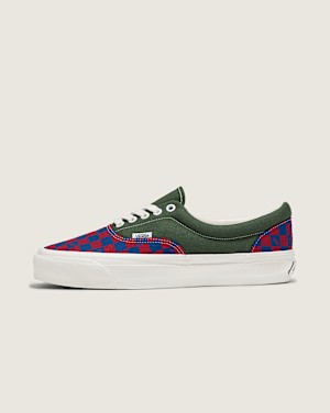 Vans outside in era shoes store