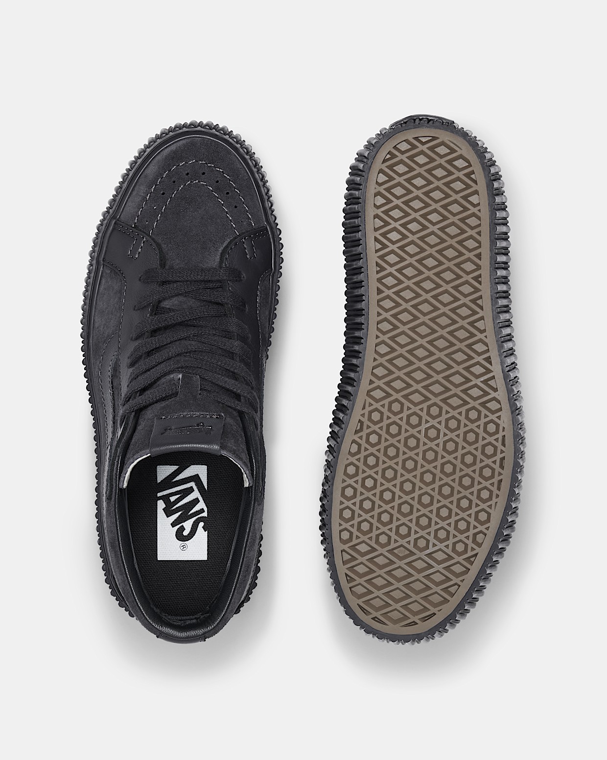 Premium Sk8 Hi 38 Reissue Platform in Onyx Black Vans