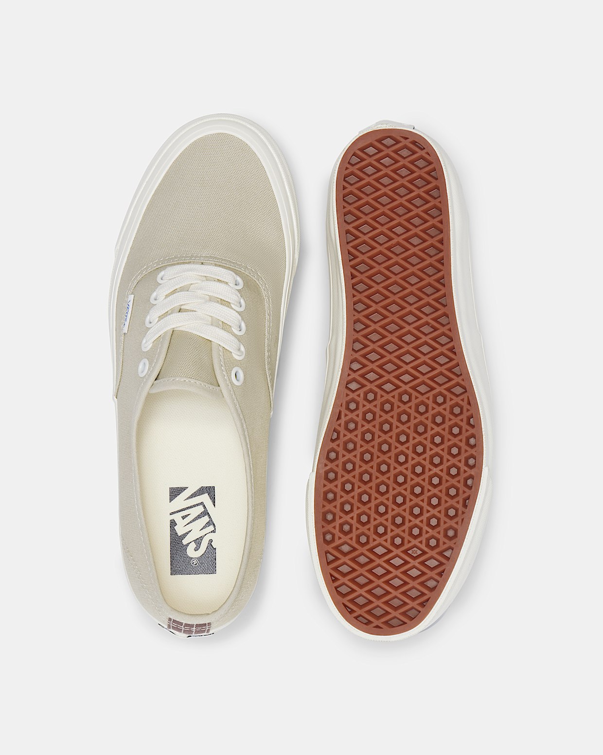 Premium Authentic 44 in Castle Wall Grey Vans