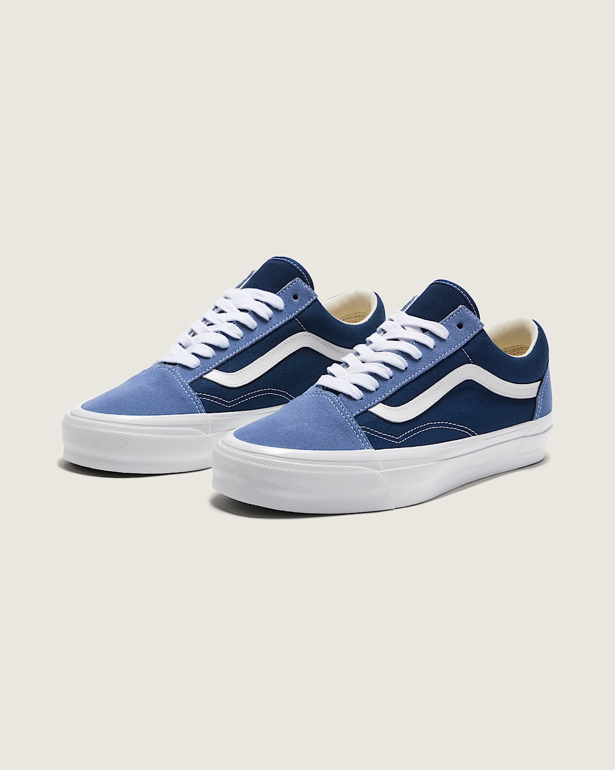 Premium Old Skool 36 in STV Navy White Vans