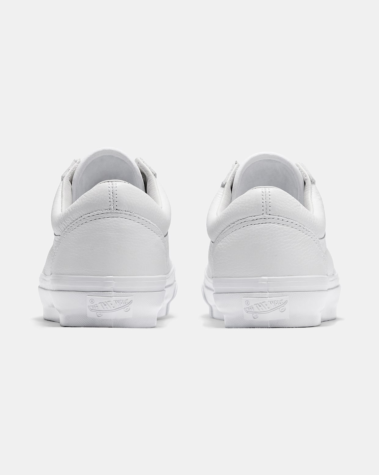 Old skool all white store