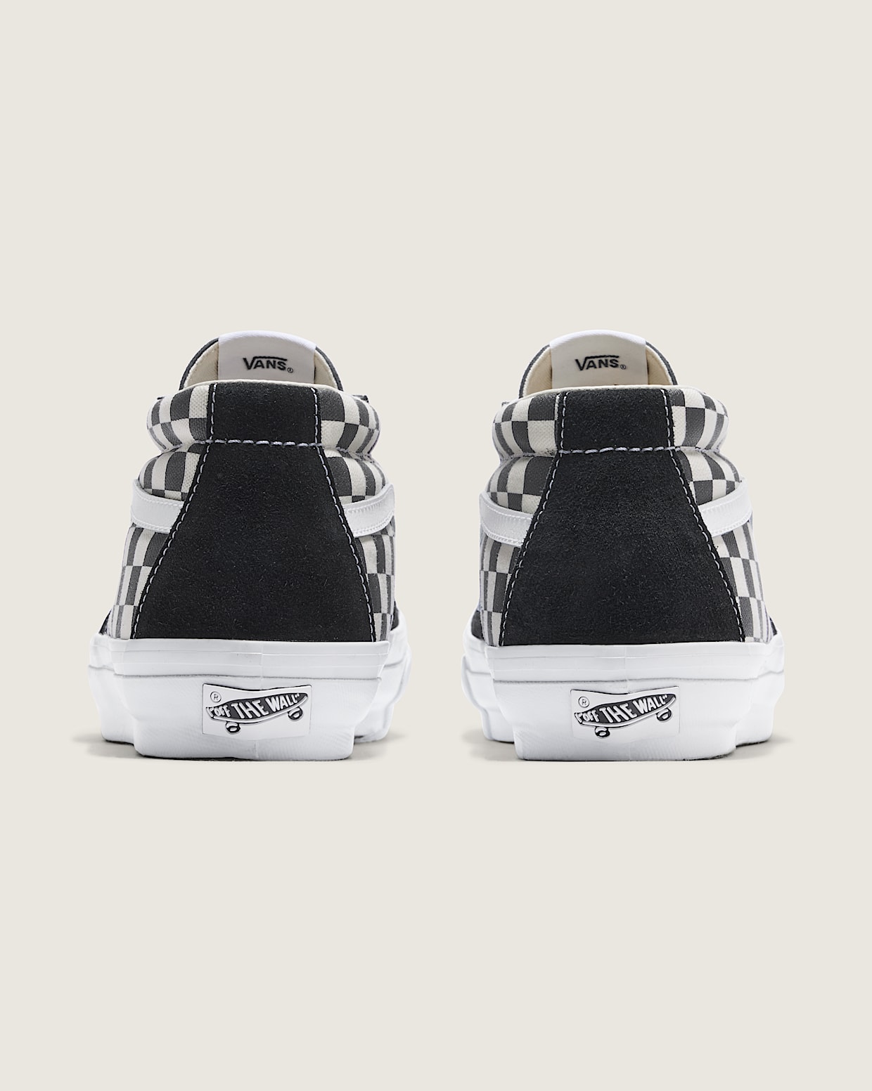 Premium Sk8 Mid 83 in Checkerboard Black White Vans
