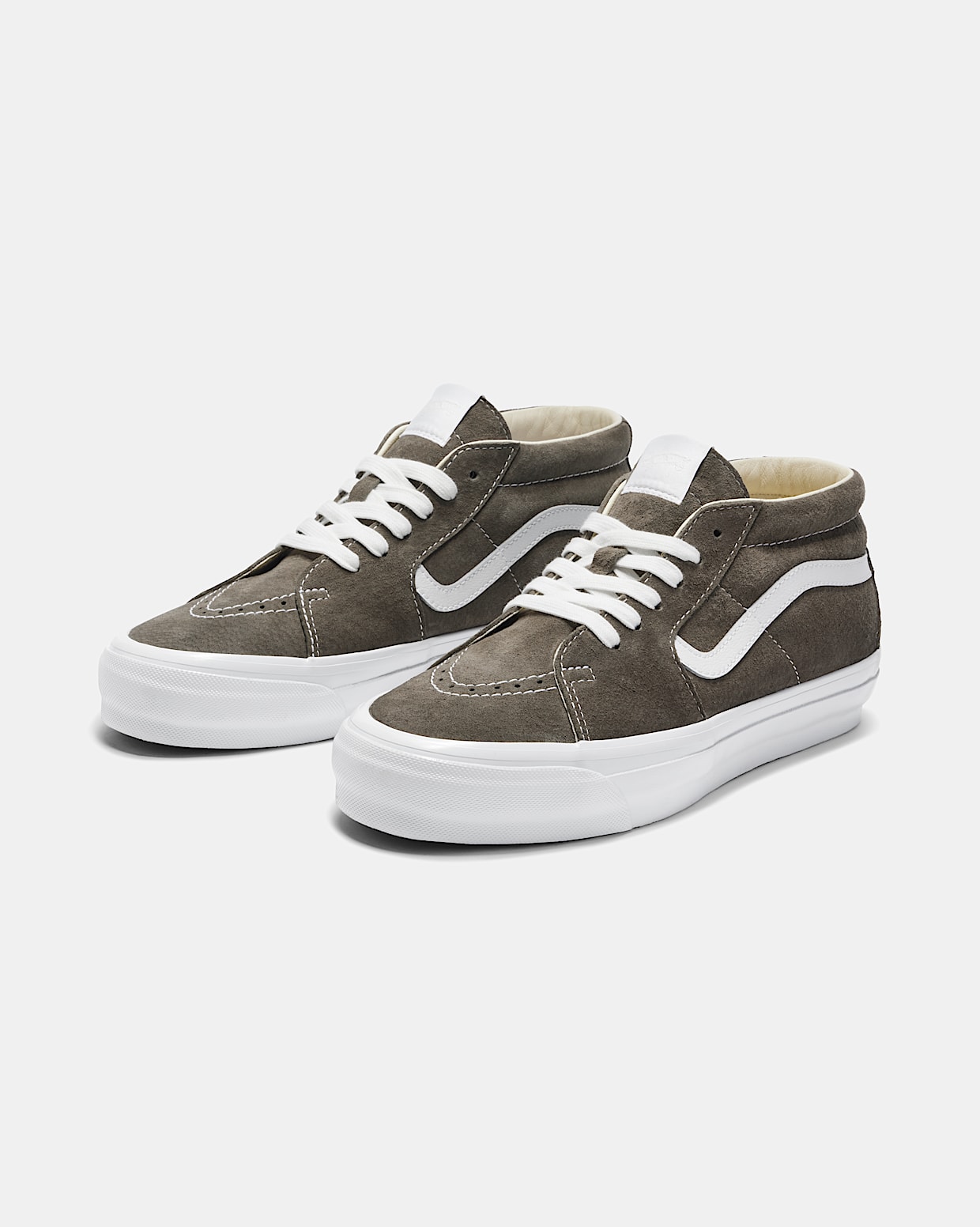 Premium Sk8 Mid 83 in Sea Turtle Brown Vans