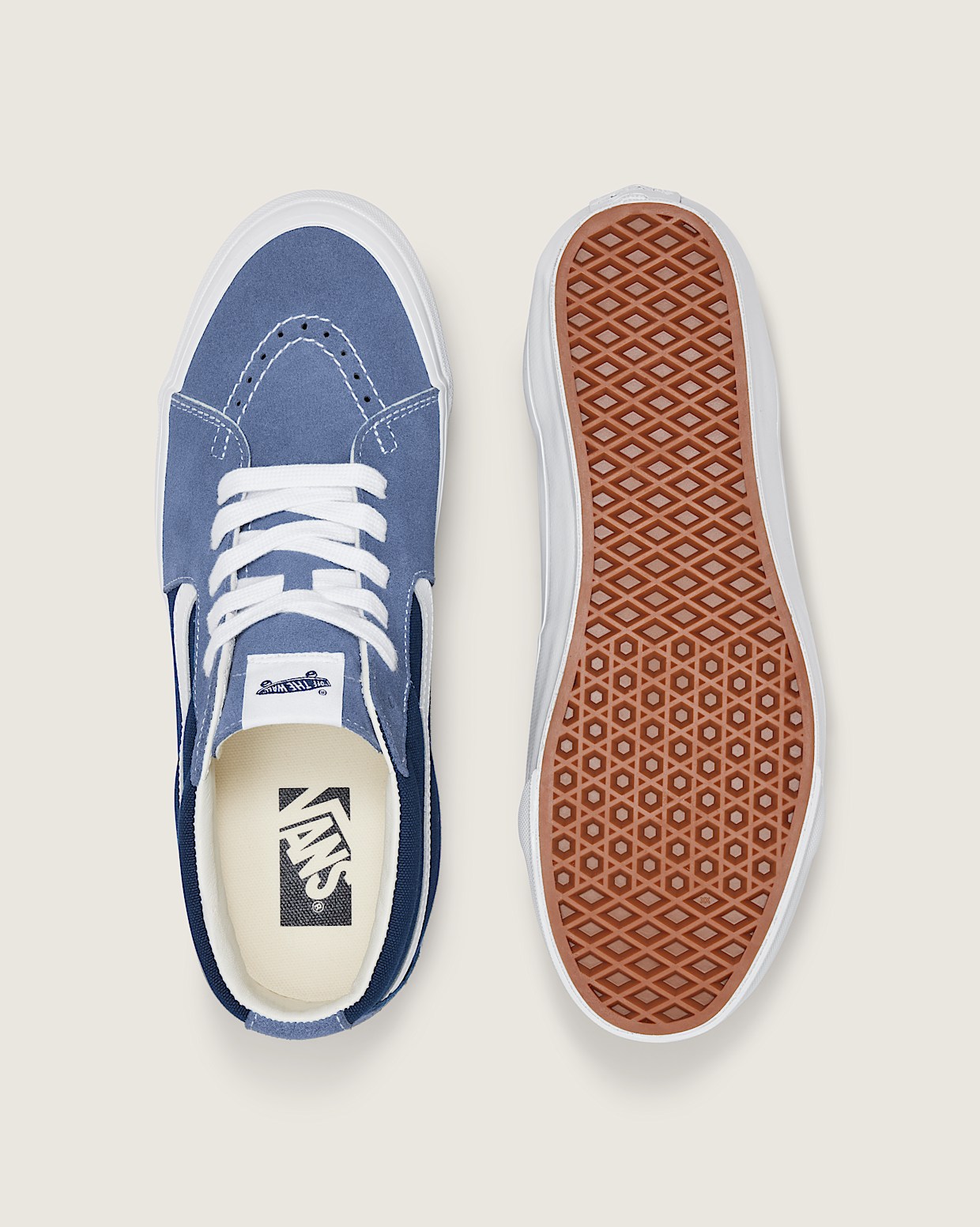 Premium Sk8 Mid 83 in STV Navy White Vans