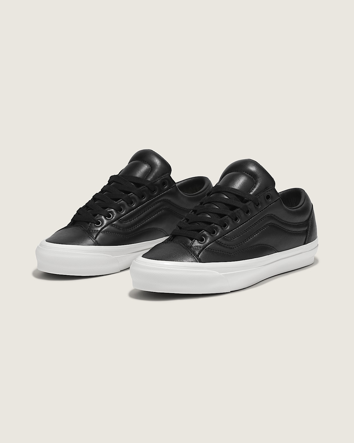 OTW Old Skool 36 Foam in Black Vans
