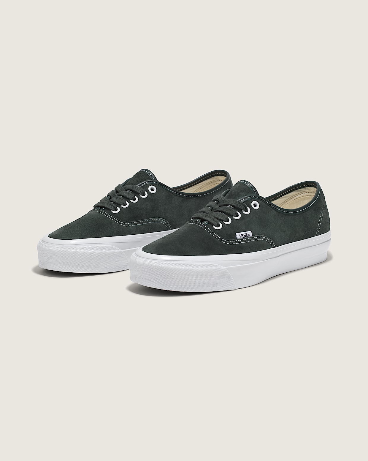 Premium Authentic 44 Suede in Scarab Black Vans