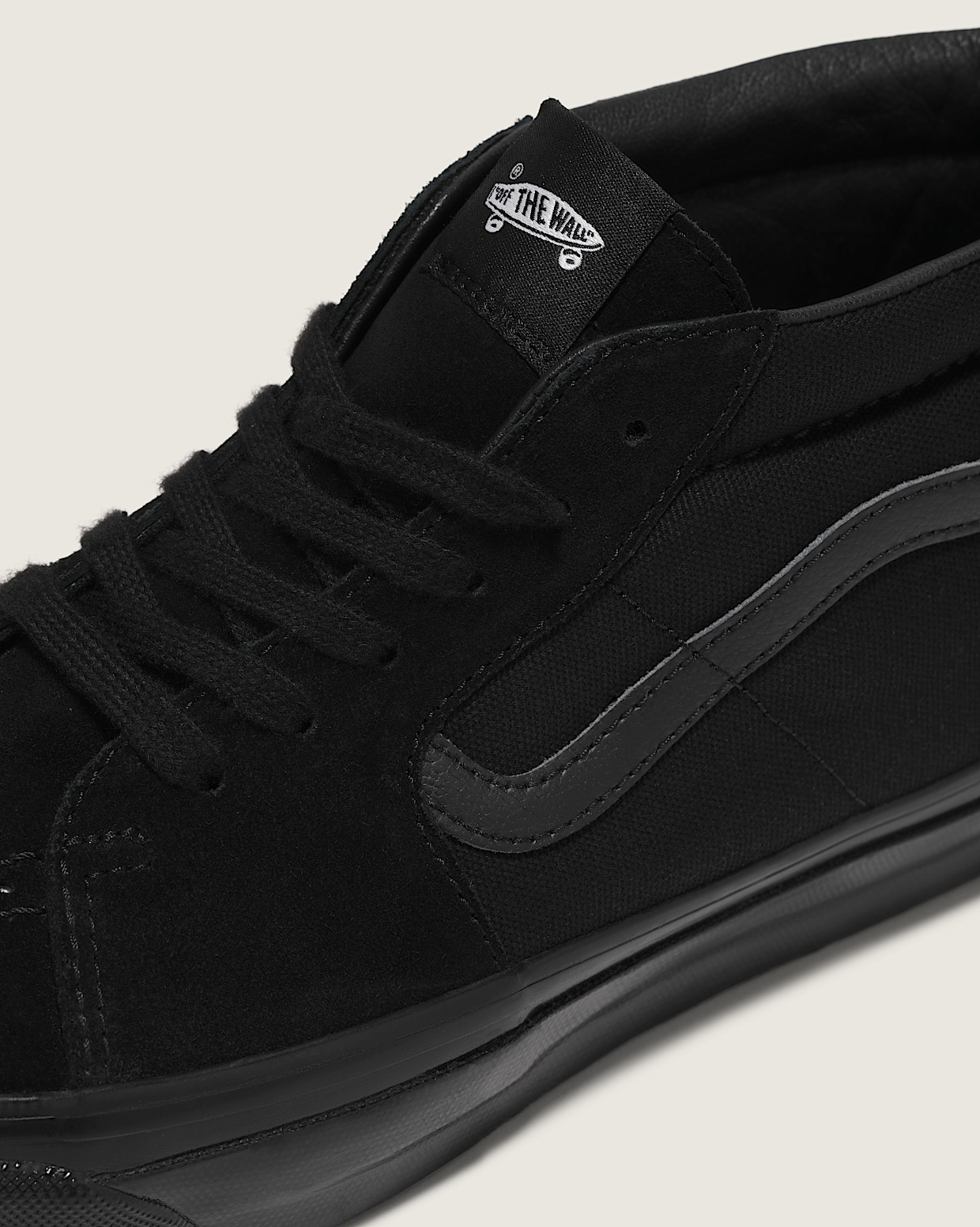 Premium Sk8-Mid 83 in Black | Vans