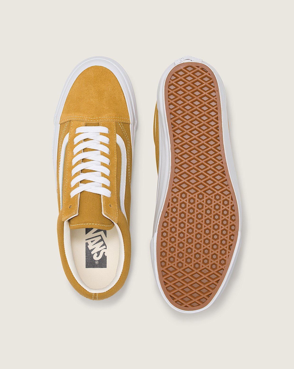 Premium Old Skool in Harvest Gold Vans