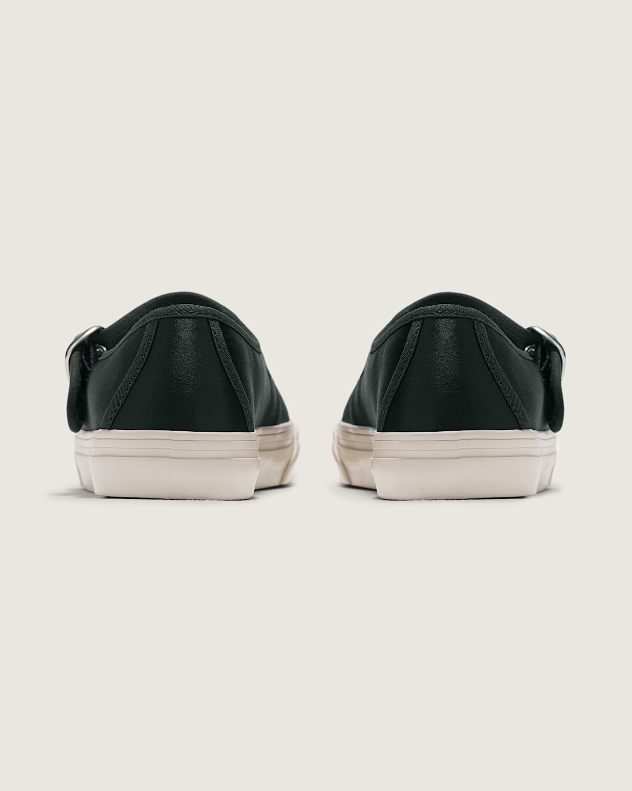 Premium Mary Jane Lo Pro Satin in Jet Set Black Vans
