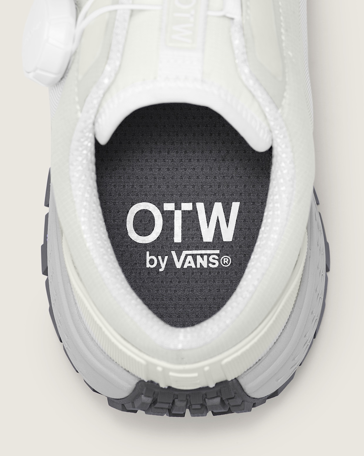 OTW Old Skool 36 Trail Vibram in White & Grey | Vans