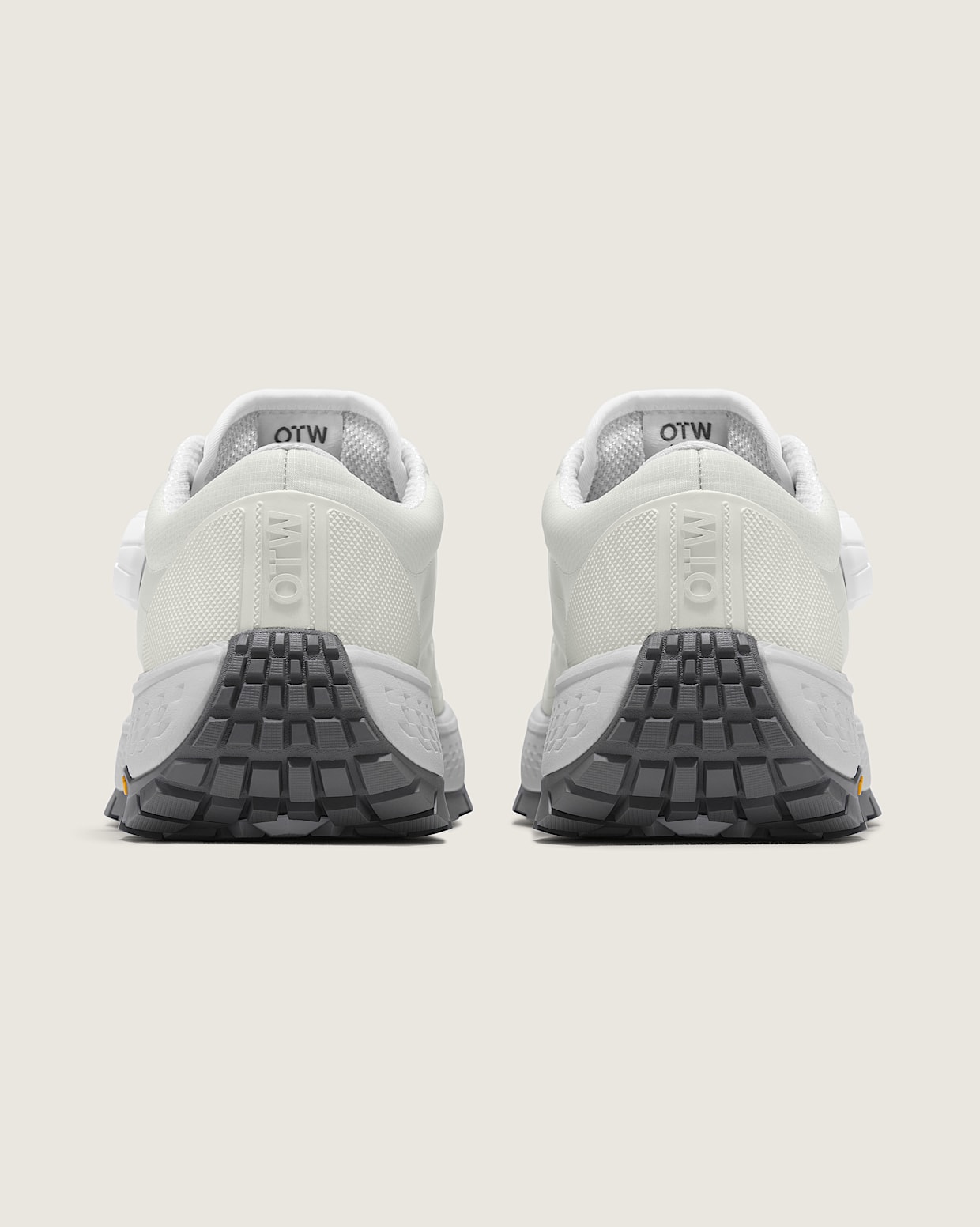 OTW Old Skool 36 Trail Vibram in White & Grey | Vans