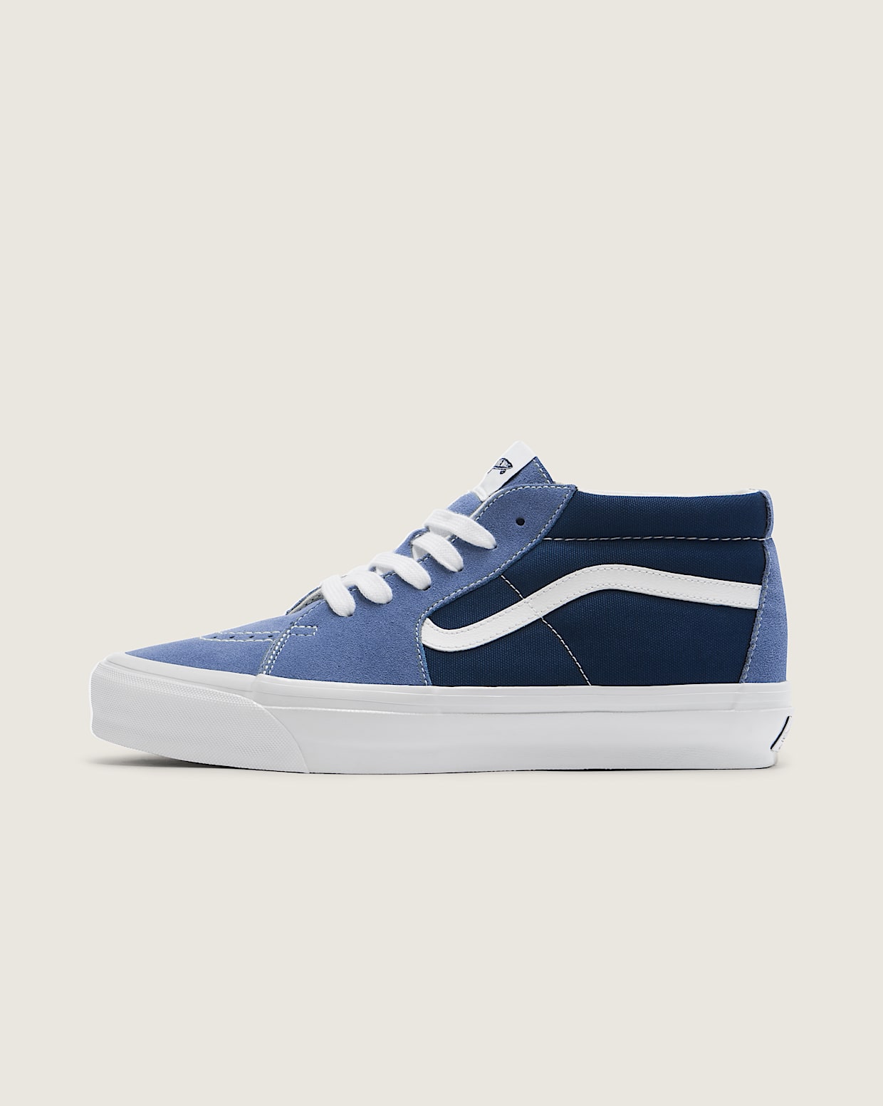 Vans classic mid on sale