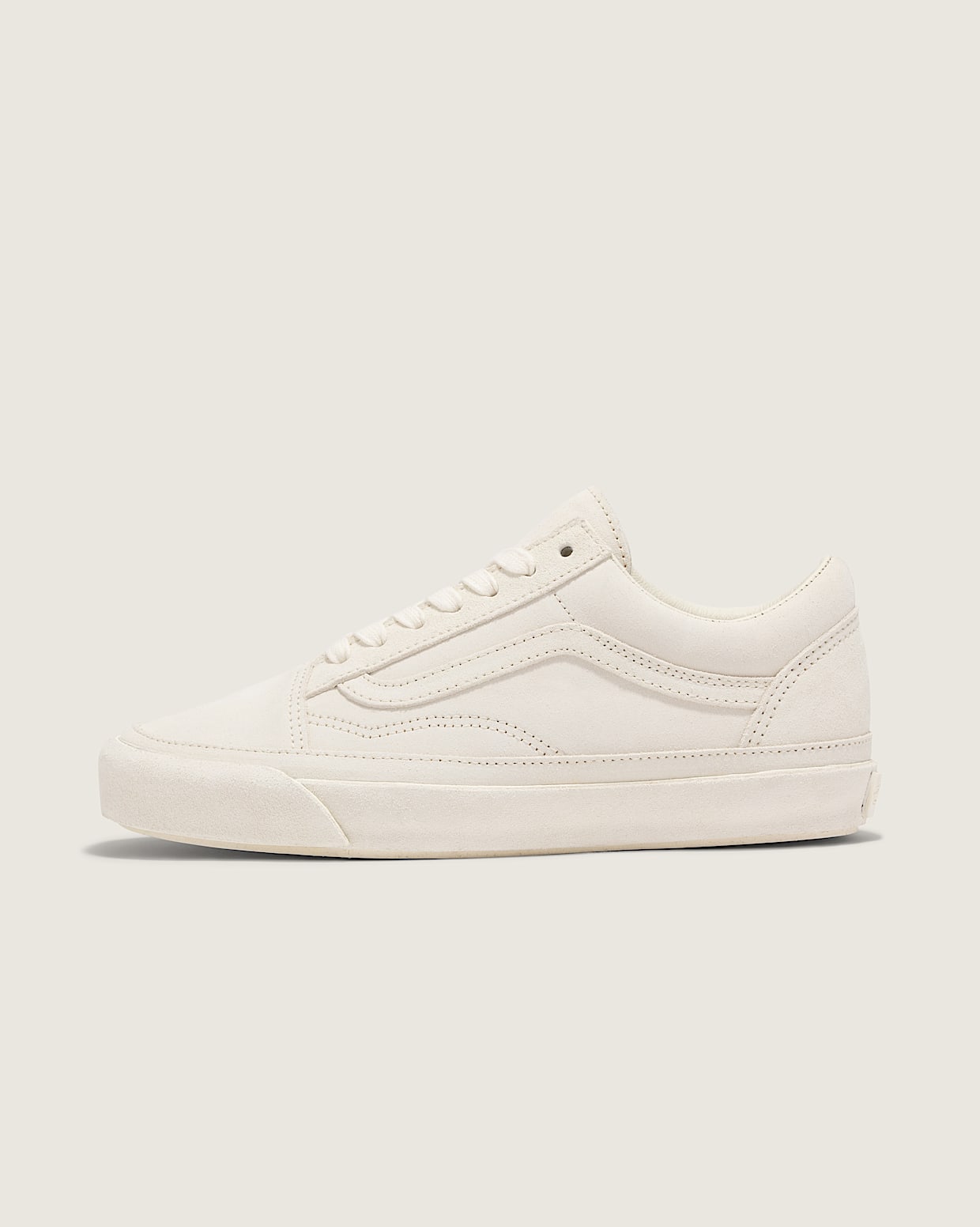 Vans old skool premium suede skate shoe top